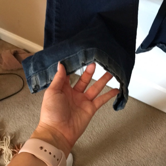 BlankNYC Jeans - Picture 3 of 3